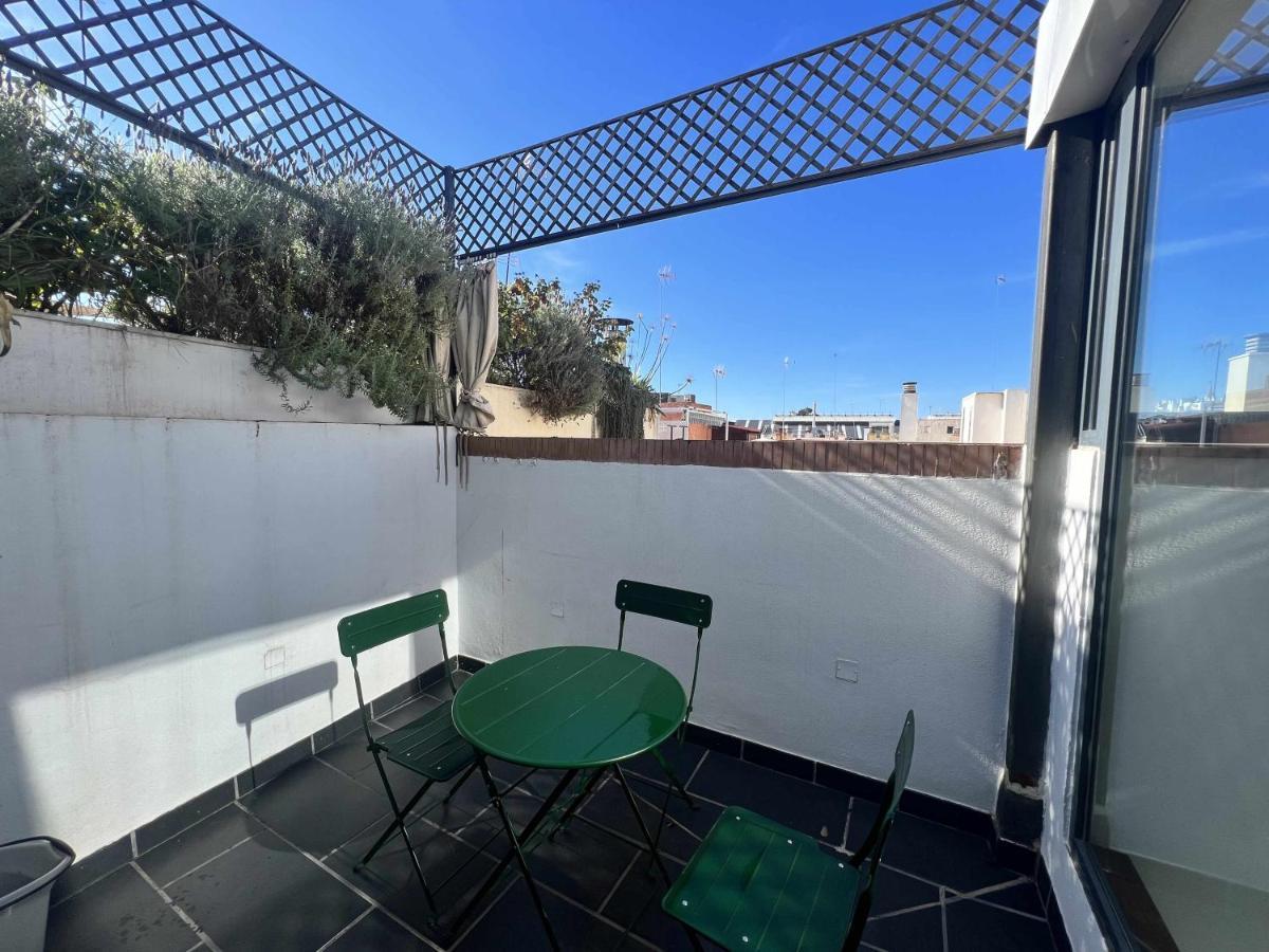 Atico San Bernardo Terraza Y Parking Incluido Apartment Seville Exterior photo